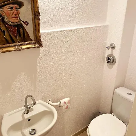 Helle 3-zimmerwohnung In Uninaehe 公寓